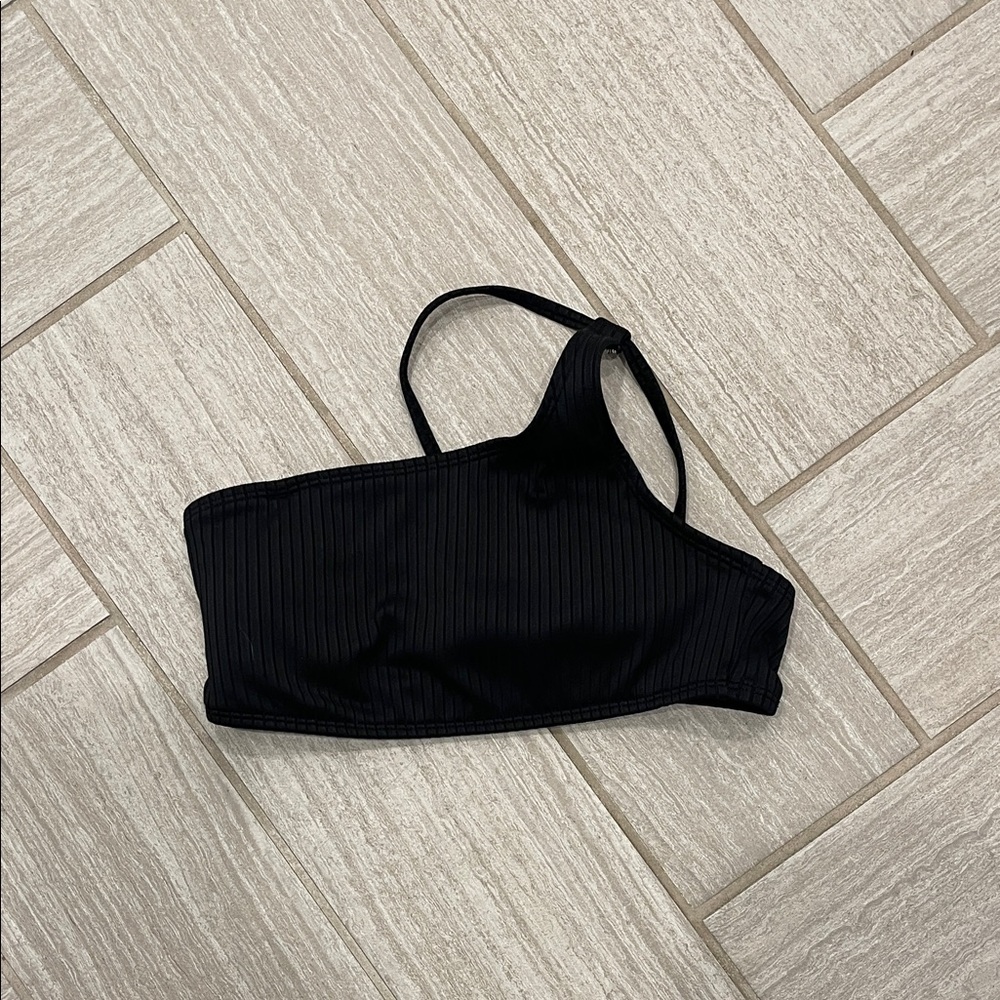 Black One-Shoulder Ribbed Bikini Top